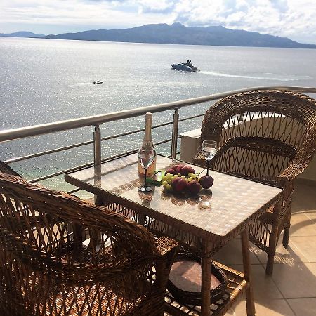 Royal King And Queen Apartment For Luxury Life Saranda Extérieur photo