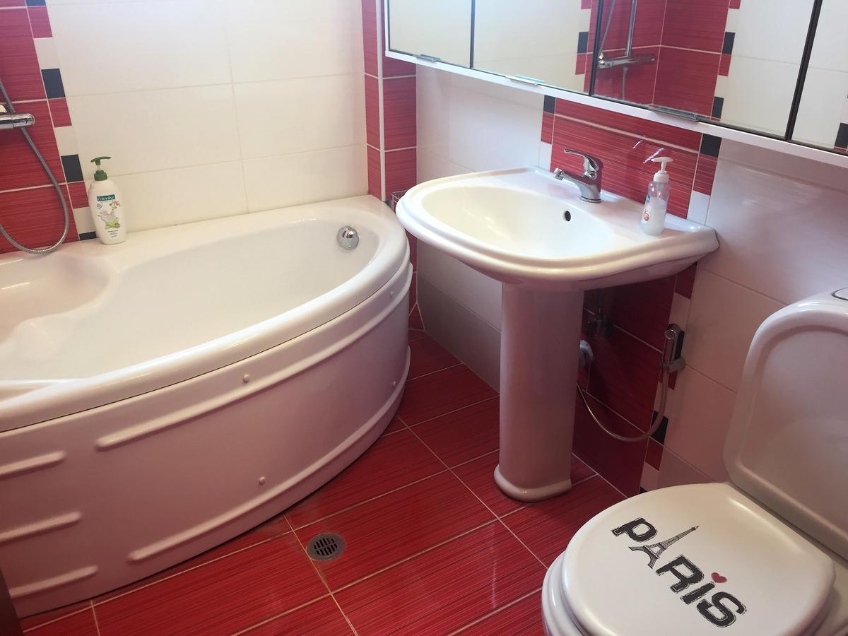 Royal King And Queen Apartment For Luxury Life Saranda Extérieur photo